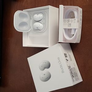 Samsung Buds Live earbuds